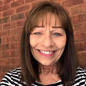 Meet your Posher, Beverly